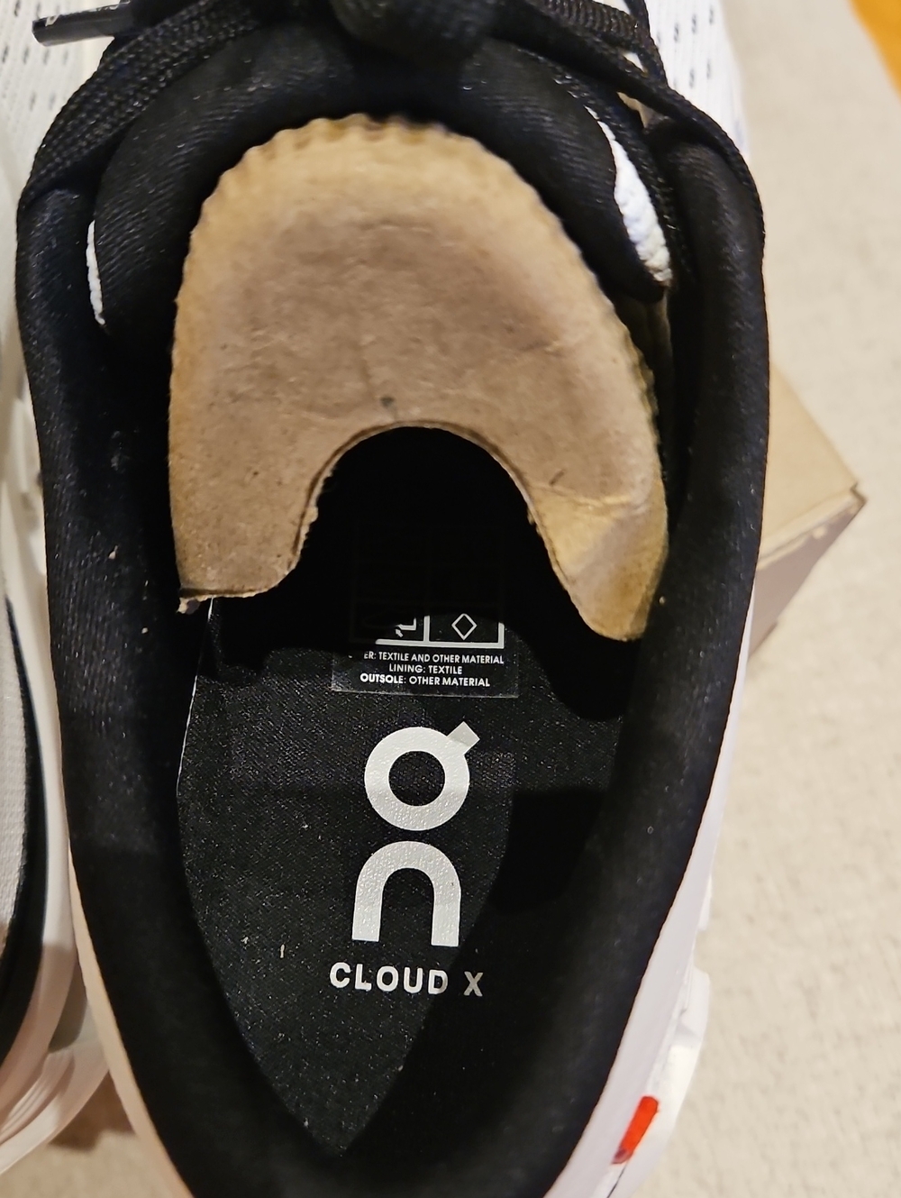 On Clouds Sneakers Cloud X Sz8 NIB - Picture 6 of 10